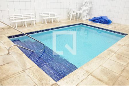 Apartamento à venda com 60m², 3 quartos e 1 vaga Apartamento à venda com 60m², 3 quartos e 1 vagaÁrea comum - Piscina