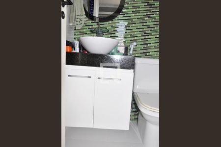 Apartamento à venda com 60m², 3 quartos e 1 vaga Apartamento à venda com 60m², 3 quartos e 1 vagaSuíte