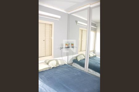 Apartamento à venda com 60m², 3 quartos e 1 vaga Apartamento à venda com 60m², 3 quartos e 1 vagaQuarto 01 com Suíte