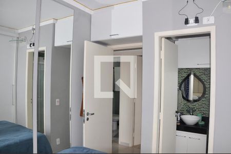 Apartamento à venda com 60m², 3 quartos e 1 vaga Apartamento à venda com 60m², 3 quartos e 1 vagaQuarto 01 com Suíte