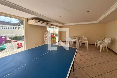 Apartamento à venda com 167m², 4 quartos e 2 vagas Apartamento à venda com 167m², 4 quartos e 2 vagasÁrea comum - Salão de festas