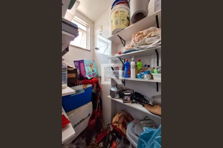 Apartamento à venda com 167m², 4 quartos e 2 vagas Apartamento à venda com 167m², 4 quartos e 2 vagasBanheiro de serviço