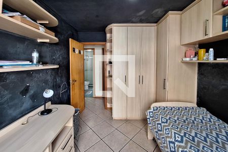 Apartamento à venda com 167m², 4 quartos e 2 vagas Apartamento à venda com 167m², 4 quartos e 2 vagasQuarto 2