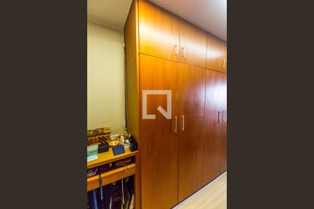 Apartamento para alugar com 109m², 2 quartos e 1 vagaCloset da suíte