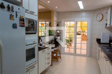 Casa de condomínio à venda com 704m², 4 quartos e 4 vagasCOZINHA