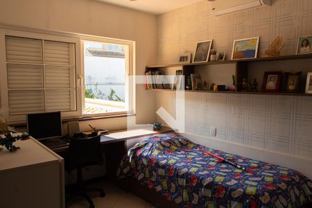 Casa de condomínio à venda com 704m², 4 quartos e 4 vagasSUITE 2