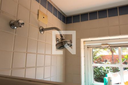 Casa de condomínio à venda com 704m², 4 quartos e 4 vagasBANHEIRO DA SUITE 3