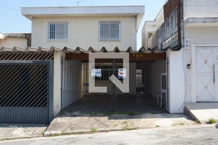 Casa para alugar com 140m², 4 quartos e 2 vagasFachada