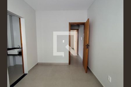 Casa à venda com 77m², 2 quartos e 1 vagaQuarto 2