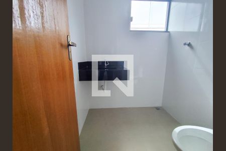 Casa à venda com 77m², 2 quartos e 1 vagaBanheiro Quarto 1