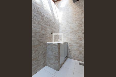 Casa à venda com 90m², 2 quartos e 1 vagaÁrea de Serviço