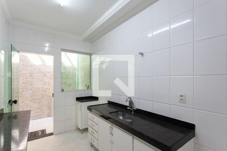Casa à venda com 90m², 2 quartos e 1 vagaCozinha