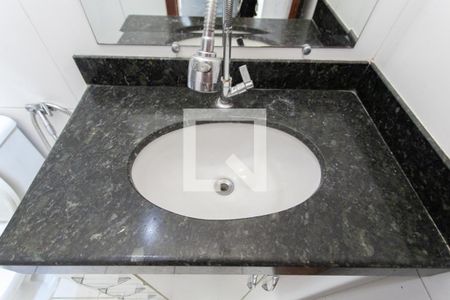 Casa à venda com 90m², 2 quartos e 1 vagaBanheiro