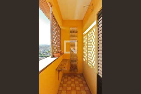 Casa à venda com 280m², 3 quartos e 3 vagas Casa à venda com 280m², 3 quartos e 3 vagasSuíte