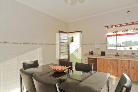 Casa à venda com 280m², 3 quartos e 3 vagas Casa à venda com 280m², 3 quartos e 3 vagasCozinha