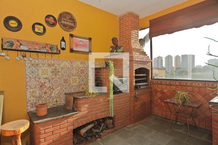 Casa à venda com 280m², 3 quartos e 3 vagas Casa à venda com 280m², 3 quartos e 3 vagasÁrea externa