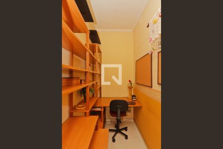 Casa à venda com 280m², 3 quartos e 3 vagas Casa à venda com 280m², 3 quartos e 3 vagasEscritório