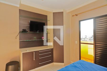 Casa à venda com 280m², 3 quartos e 3 vagas Casa à venda com 280m², 3 quartos e 3 vagasSuíte