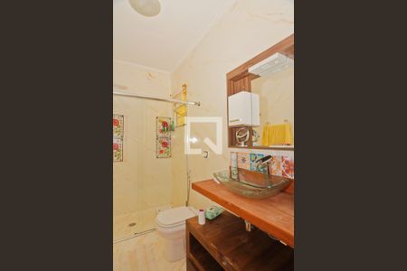 Casa à venda com 280m², 3 quartos e 3 vagas Casa à venda com 280m², 3 quartos e 3 vagasBanheiro da Suíte