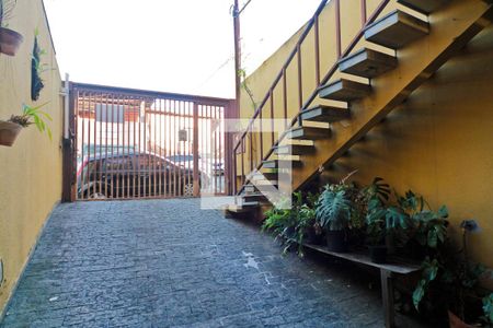 Casa à venda com 280m², 3 quartos e 3 vagas Casa à venda com 280m², 3 quartos e 3 vagasÁrea externa