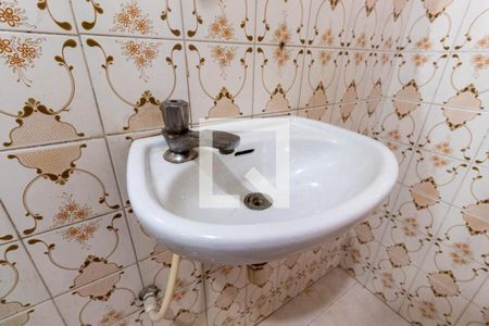 Casa para alugar com 100m², 4 quartos e 2 vagasBanheiro da Suíte 2