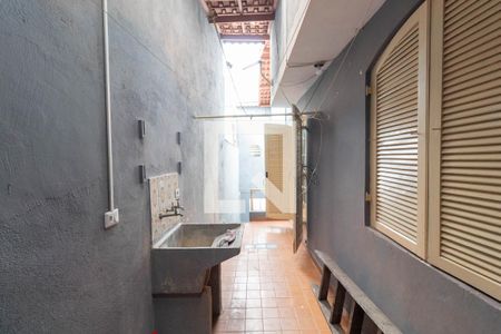 Casa para alugar com 100m², 4 quartos e 2 vagasLavanderia