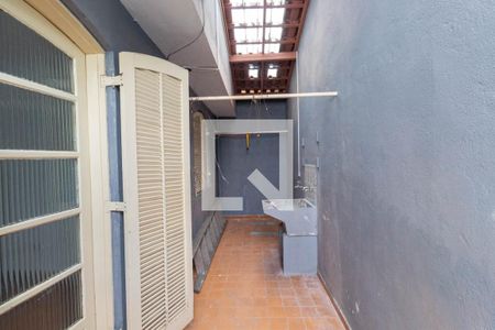 Casa para alugar com 100m², 4 quartos e 2 vagasLavanderia
