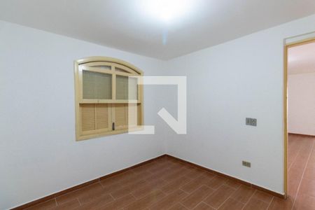 Quarto 1 de casa para alugar com 4 quartos, 100m² em Vila Silvia, São Paulo