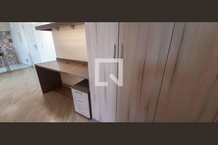 Apartamento à venda com 57m², 2 quartos e 1 vagaCorredor e Closed