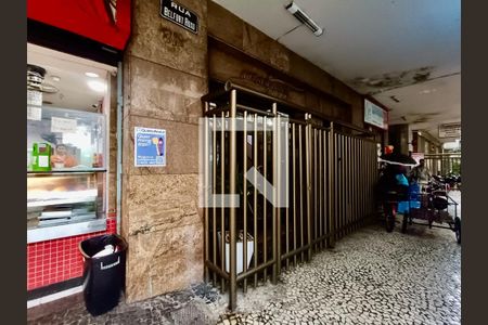 Apartamento à venda com 97m², 2 quartos e 1 vagaFachada com Plaquinha