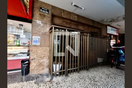 Apartamento à venda com 97m², 2 quartos e 1 vagaFachada com Plaquinha