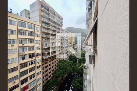 Apartamento à venda com 97m², 2 quartos e 1 vagaSuíte vista