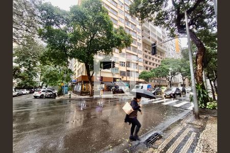 Apartamento à venda com 97m², 2 quartos e 1 vagaVista da Rua