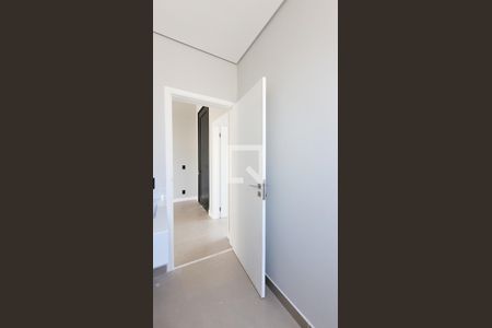 Casa de condomínio para alugar com 280m², 4 quartos e 3 vagasLavabo