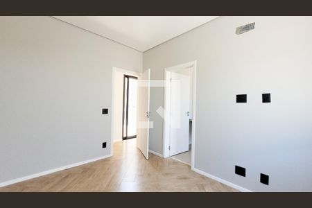 Casa de condomínio para alugar com 280m², 4 quartos e 3 vagasSuíte 3