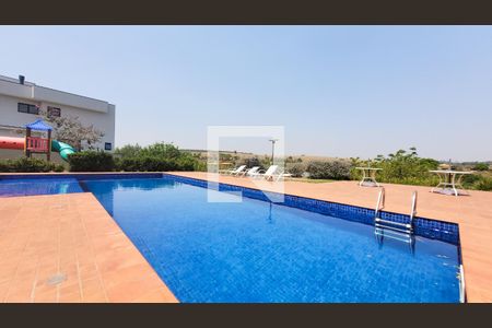 Casa de condomínio para alugar com 280m², 4 quartos e 3 vagasÁrea comum - Piscina