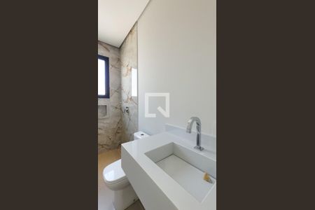 Casa de condomínio para alugar com 280m², 4 quartos e 3 vagasLavabo