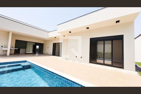 Casa de condomínio para alugar com 280m², 4 quartos e 3 vagasPiscina