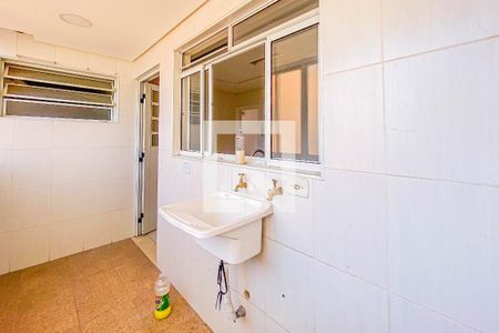 Apartamento para alugar com 120m², 3 quartos e sem vaga Apartamento para alugar com 120m², 3 quartos e sem vagaÁrea de Serviço