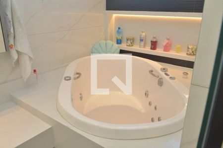 Apartamento à venda com 156m², 2 quartos e 2 vagasBanheiro Social 