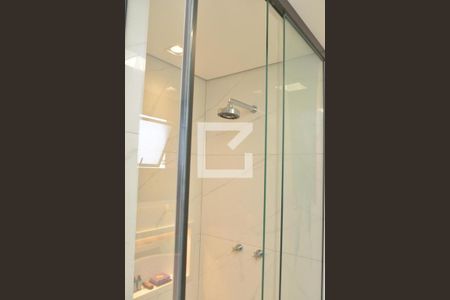 Apartamento à venda com 156m², 2 quartos e 2 vagasBanheiro Social 