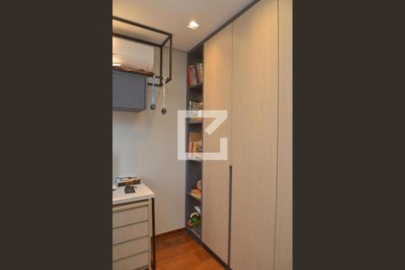 Apartamento à venda com 156m², 2 quartos e 2 vagasQuarto 2