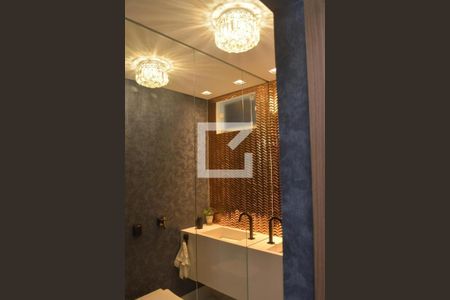 Apartamento à venda com 156m², 2 quartos e 2 vagasBanheiro 2