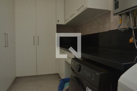 Apartamento à venda com 156m², 2 quartos e 2 vagasÁrea de serviço 
