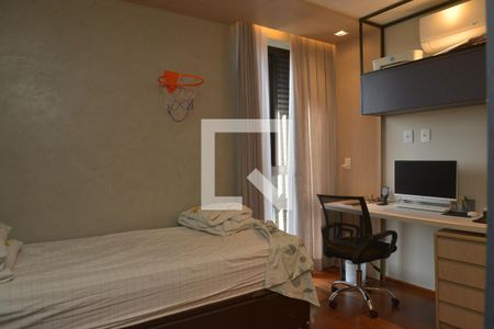 Apartamento à venda com 156m², 2 quartos e 2 vagasQuarto 2