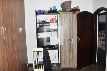 Casa para alugar com 125m², 2 quartos e 2 vagas Quarto 01