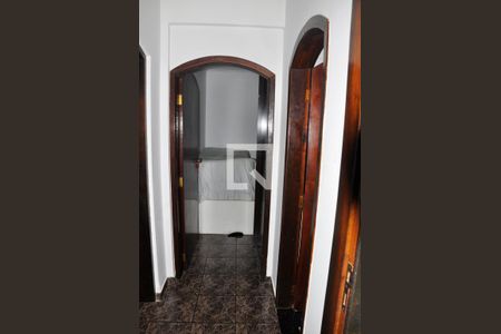 Casa para alugar com 125m², 2 quartos e 2 vagas Banheiro Social