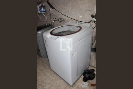 Casa para alugar com 125m², 2 quartos e 2 vagas Área de Serviço