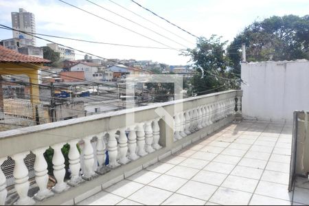 Casa para alugar com 125m², 2 quartos e 2 vagasVaranda