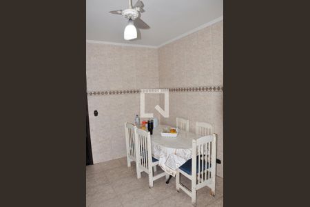 Casa para alugar com 125m², 2 quartos e 2 vagas Cozinha